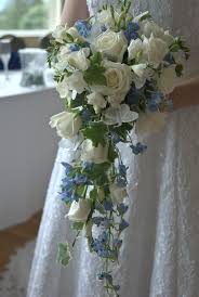 Free delivery and returns on ebay plus items for plus members. Holly Ivy Bouquet Vtwctr