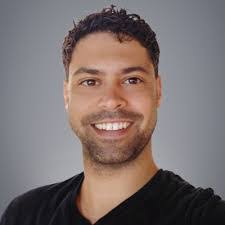 Catherine Cacciotti's Instagram, Twitter & Facebook