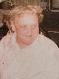 Does anyone know Dez or Trumble from 1940s photos?