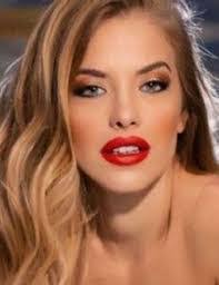 Raquel Jacob's Instagram, Twitter & Facebook