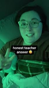 #stitch with @Carla Calderón I NEED that nap time! 😝#teacherlife  #teachersoftiktok #teacherproblems #middleschoolteachers  #middleschoolteacher #teachertok #englishteacher