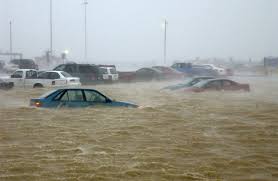 Http Upload Wikimedia Org Wikipedia Commons E E7 Us Navy 030918 N 3235p 018 Rain And Heavy Winds From Hu Climate Change Climate Change Effects Sea Level Rise