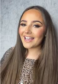 Katelyn Brown's Instagram, Twitter & Facebook