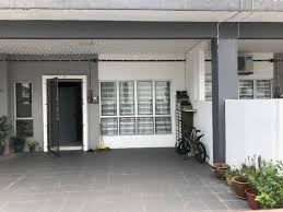 The wrath of mother nature befall an approximately 2,000 residents of teratai apartment at taman bunga raya, rawang after the area was inundated with continuous torrential rain early monday morning. Speedhome Apartment Cempaka Taman Bunga Raya Bukit Beruntung Property For Rent Jun 2021