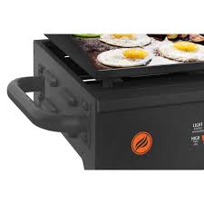 Blackstone Adventure Ready 17 Tabletop Griddle Combo With Fryer Walmart Com Walmart Com In 2020 Blackstone Table Top Gas Grill