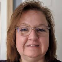 100+ perfiles de «Cradit»