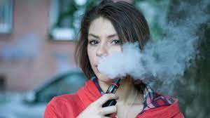 In den letzten jahren hat sich das rauchen der wasserpfeife, shisha, auch in deutschland etabliert. Jugendschutzgesetz Keine E Zigaretten Mehr Fur Jugendliche Ratgeber Bild De