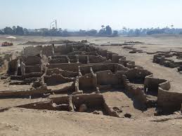 Currently, we run mining pools for high quality altcoins: Lost City In Luxor The Past