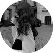 خلفيات اشعار اقتباسات صور بنات فبراير 8 2021 في 1 01 am مـا نعاتب بس ترى الخـاطر يش in 2021 beautiful girl makeup bad girl aesthetic iranian beauty