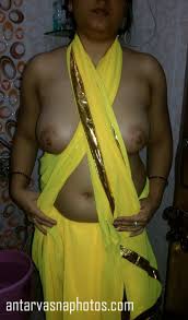 Sunita chachi ke boobs ki photos - Indian Nude Pics