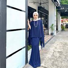 Slim/labuh/comfort round neckline, zip belakang, wudhuk friendly design accessories diamond attached di pinngang warna : Laura Kurung Navy Blue Shopee Malaysia