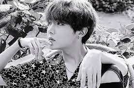 Pin By Anndydrg20 On Bts Jhope Bts Season Greeting Hoseok Jung Hoseok Log in to save gifs you like, get a customized gif feed, or follow interesting gif creators.