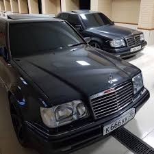 Pin By Tom On W124loversofficial Mercedes Benz Cars Mercedes W124 Benz Car