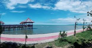 Di pantai caruban terdapat fasilitas area parkir, musholla, kamar mandi, dan juga penginapan. Eloknya 28 Tempat Wisata Di Rembang Jawa Tengah Trip Jalan Jalan