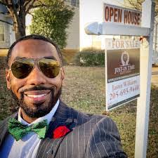 Faith Wheelis's Instagram, Twitter & Facebook