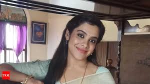 Right from Kadhal days, I used to feel anxious when I went to the set:  Sandhya - Times of India