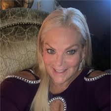 The Memphis Hustle and Memphis Grizzlies hosted their Women's Empowerment  games in the last week and I got to Show Call for both. I feel proud to  work for a company that