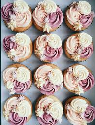 Pin By Beegee On Food Cupcakes Dessert Decoration Buttercream Cupcakes Cake Desserts