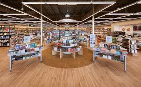 Barnes and noble customer service is a joke. Barnes Noble Thinks Smaller May Be Better At New Woodbury Store Star Tribune