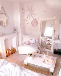 Epingle Par Caro Pimousse Sur Deco Chambre Deco Ado Deco Mur Chambre Deco Appartement
