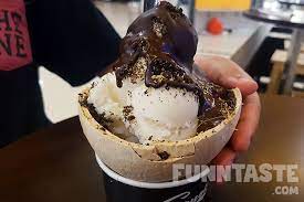 Sangkaya's fame is justified and their coconut ice cream is definitely worth a try at least once. You Can Now Enjoy Sangkaya Coconut Ice Cream At Only Rm8 90