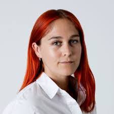 Karla Masters's Instagram, Twitter & Facebook