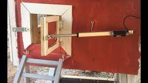 pullet shut automatic chicken coop door morning opening youtube automatic chicken coop door chicken coop diy chicken coop plans