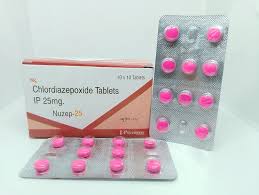 Chlordiazepoxide Tablet Uses, Benefits, Symptoms & Side Effects
