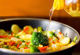 Eggplant is high in fiber but low in calories so it's great to cook with. 11 Best Cooking Oil For Weight Loss
