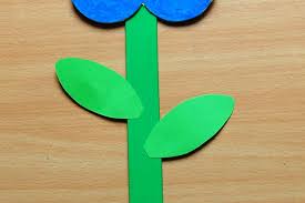 I am sure you will love to explore each idea from the list and would love to put your hands this method of making a card adds a touch of realism to your card. Flower Greeting Card Kids Crafts Fun Craft Ideas Firstpalette Com