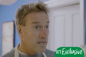 COINNICHIDH BEN FOGLE RI CÀRAID A THA AN CUNNART A H-UILE CÀIL AIRSON LIFE  IN THE COUNTRY ÙR