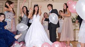 The ultima muñeca tradition symbolizes how childhood is ending. What Gifts To Give For A Quinceanera Mom Com