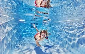 Whirlpool Ein Schwimmbad Schwimmbader Whirlpool Im Freien