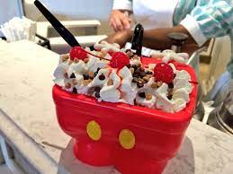 Attractions Magazine On Twitter Disney Desserts Disney Sweets Disney World Food