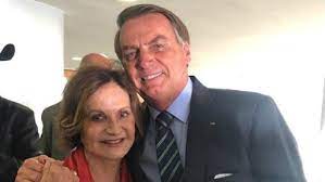 Although she had little career success until the age of forty, she is now considered one of brazil's foremost actresses. Parabens Por Colocar Uma Mulher Na Cultura Diz Rosamaria Murtinho Parabenizando Bolsonaro