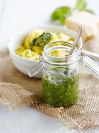 Basilikumpesto Rezept Basilikumpesto Barlauchpesto Rezept Rezepte