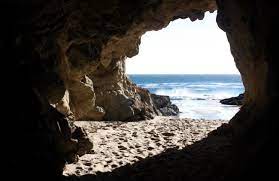 9 Cool Sea Caves In Southern California