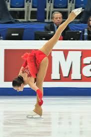 An illusion spin has a basic position similar to the camel, but instead of remaining flat throughout the duration of the spin the skater's body tilts up and down. Charlotte Spiral Wikipedia