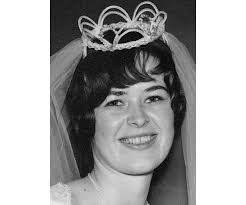 Joyce Larue's Instagram, Twitter & Facebook