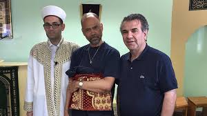 Kanadalı diplomat Türk Kültür Merkezi'nde Müslüman oldu