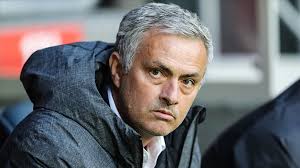 Moda dünyasının ve otomotiv sanayinin başkenti milano'ya tipik bir i̇talyan şehri demek hiç doğru olmaz. Teknik Direktor Jose Mourinho Italyan Ekibi Roma Ile 3 Yillik Anlasmaya Vardi