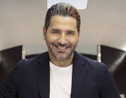 Endboard Projects :: Photos, videos, logos, illustrations and branding ::  Behance