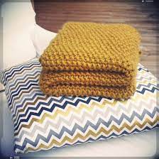 Adulte) via 3petitesmailles.wordpress #3.kits à tricoter pour enfants kits à tricoter pour bébé.plaid et couverture pour bébé à faire soi même 9 avril 2011 voici les explications du carré j du plaid boucle d'or adulte pour plus de détails sur ce projet cliquez ici.glisser la première maille et tricoter les 4. Kit Et Modele Plaid Couverture En Laine Facile A Tricoter Peace Wool