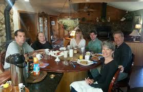 Hank, and other agents from the dea office in el paso, visit tortuga in his hotel room. The Vagabond Inn Naples Ny Resort Reviews Resortsandlodges Com
