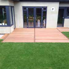 Flush To The Lawn Hardwood Deck Alfresco Designs Backyard Hardwood Decking