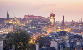 إليكم قائمة من مناطق الجذب السياحي الأعلى في اسكتلندا والتي تستحق الزيارة. Scotland Learnenglish Teens British Council