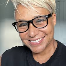 Best consulate in the US for straightforward residency application