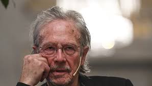 Nobel de littérature : existe-t-il un camp du Bien ?