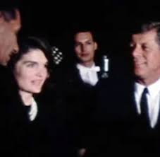 Nov 21, 2013 · and kennedy escalated us. Usa Das Leben Der Jacqueline Kennedy Bilder Fotos Welt