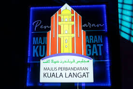 The other two districts are central melaka and alor gajah. Kuala Langat Elevated To Municipal Status Selangor Journal